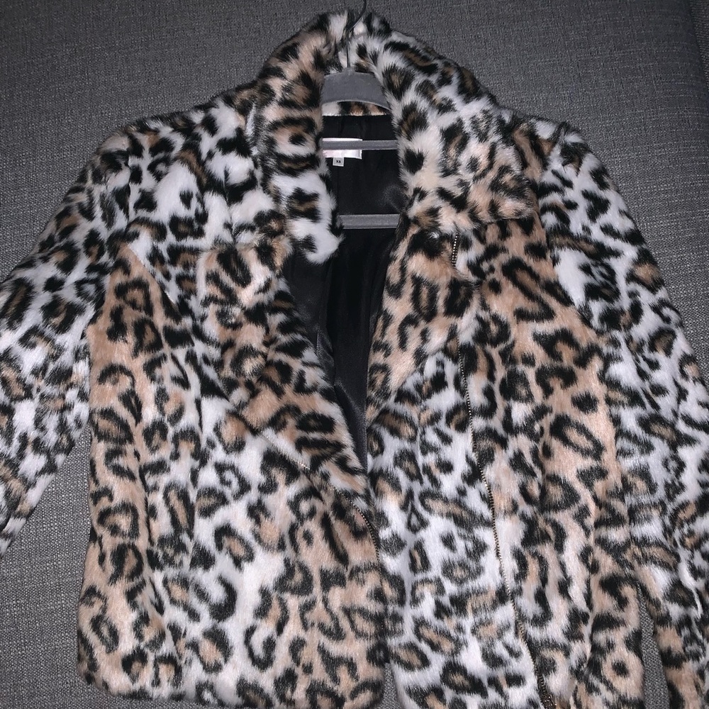 Sunset + Spring Leopard Print Faux Fur Jacket